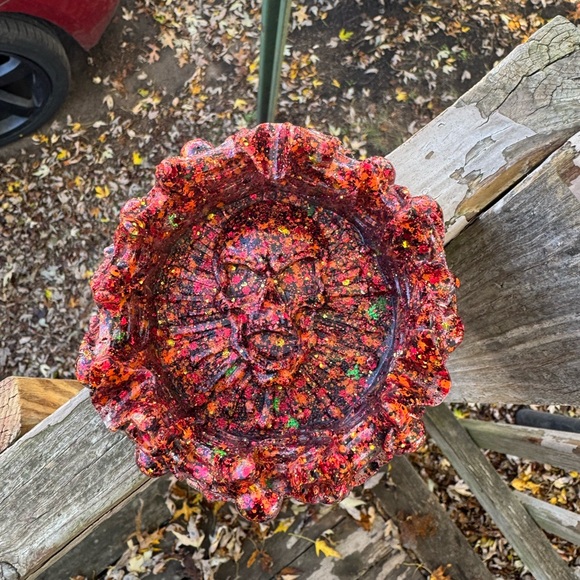 Colorful Lion Head Decorative Art Piece - Picture 1 of 1